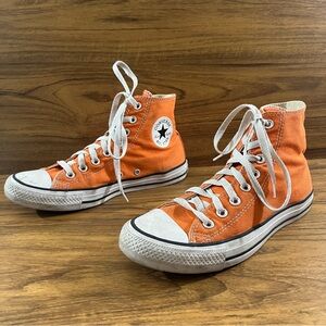 Converse Orange Chuck Taylor All Star Vintage High Top Sneakers Size M 7 W 9